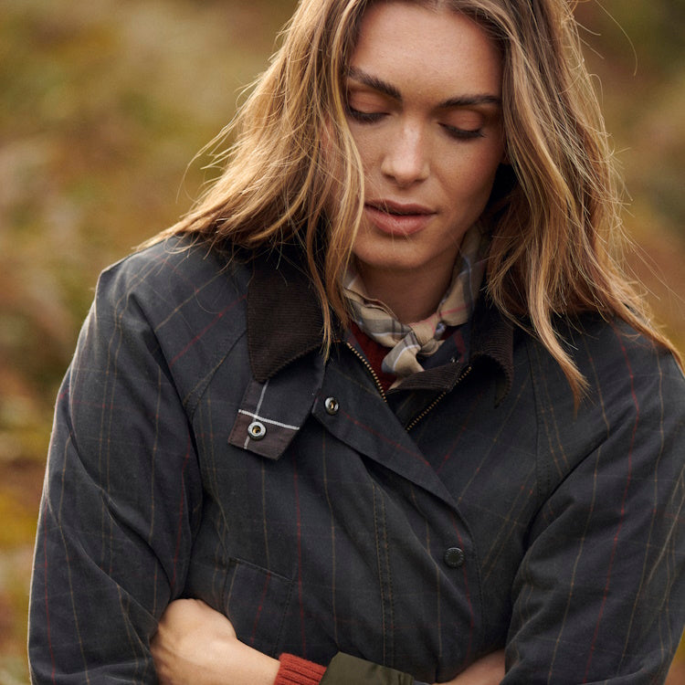 Barbour Ladies Tartan Ashby Wax Jacket - Dark/Classic